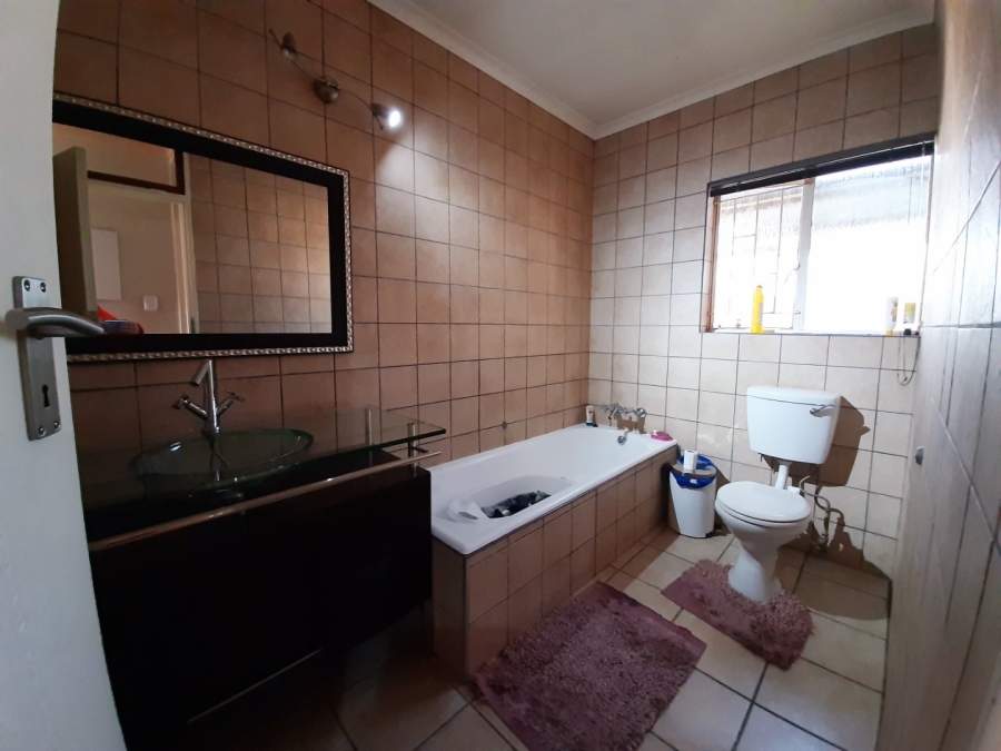 5 Bedroom Property for Sale in Sasolburg Ext 11 Free State